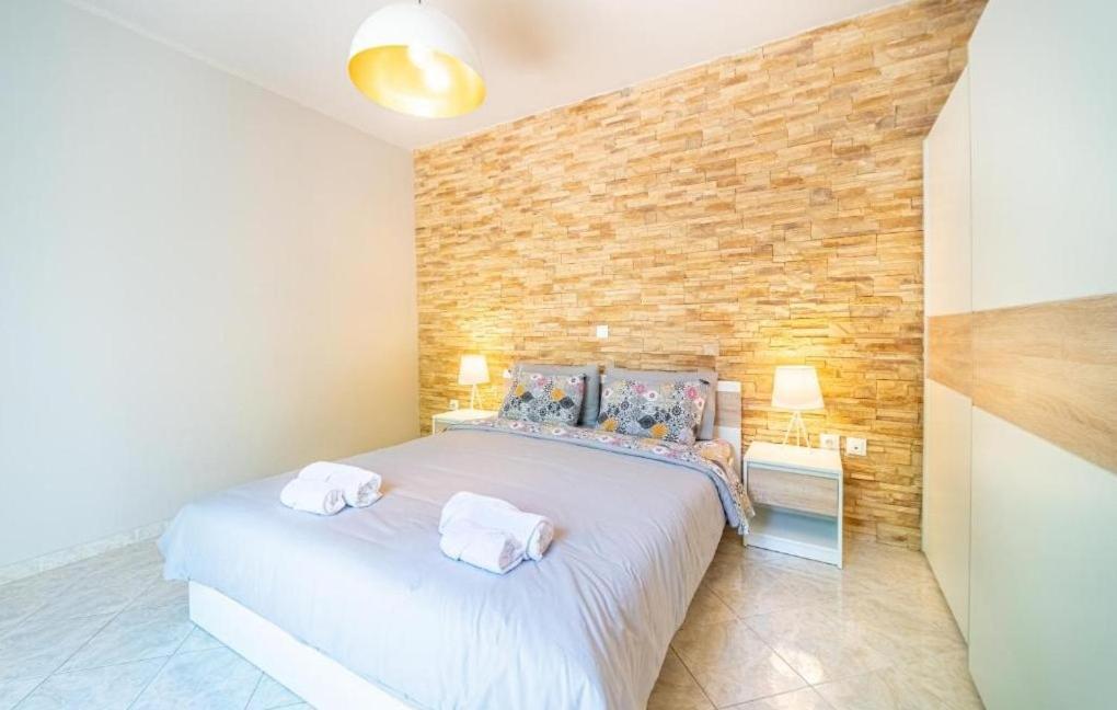 Faeax Guesthouse Línia エクステリア 写真