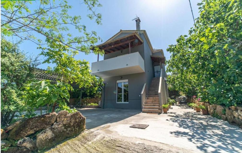 Faeax Guesthouse Línia エクステリア 写真