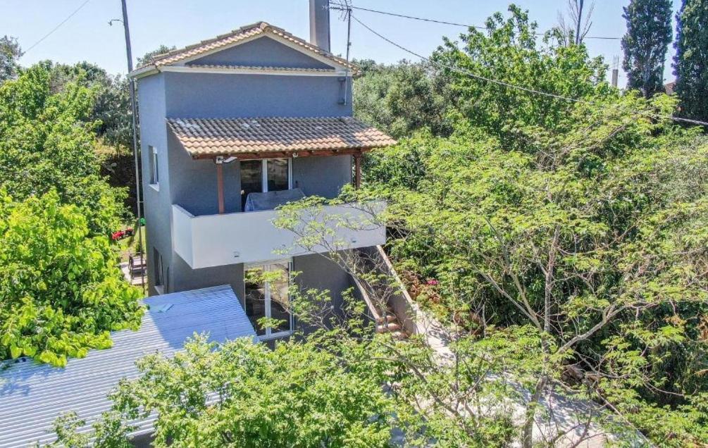 Faeax Guesthouse Línia エクステリア 写真